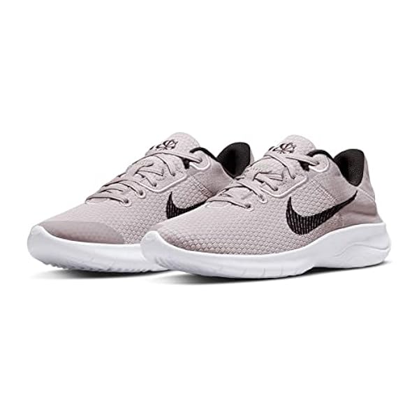 Nike Women's Flex Experience RN 11 Sneakers