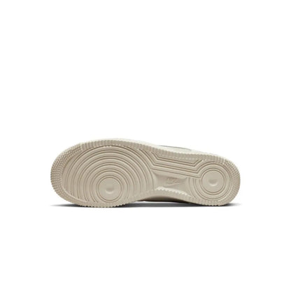 Nike Air Force 1 07 Premium Men's Shoes