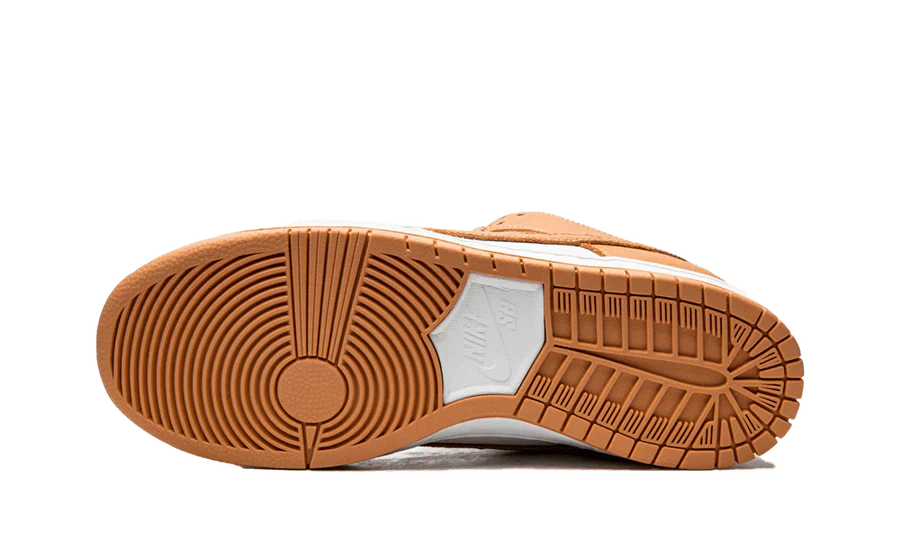 Nike SB Dunk Low